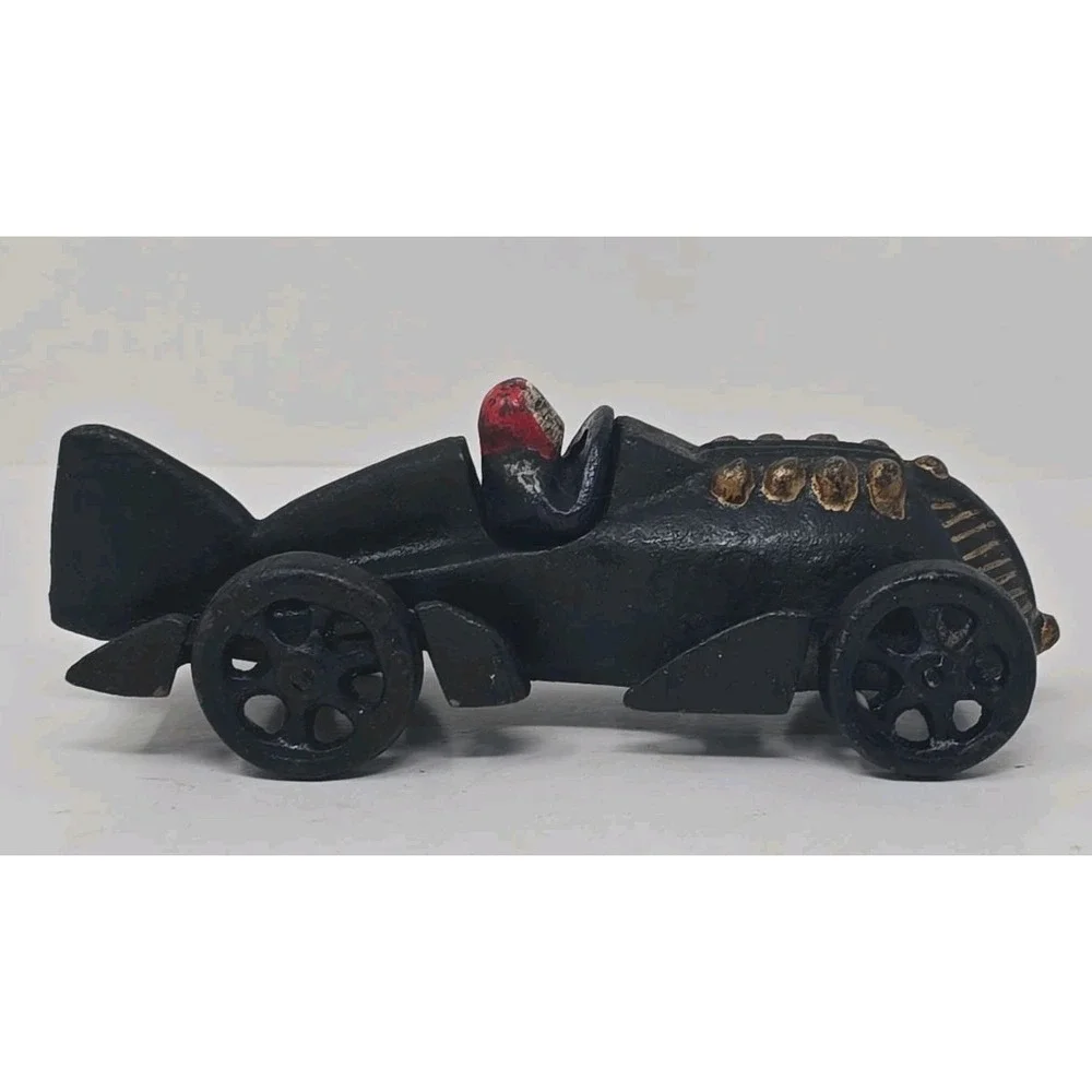 Vtg Hubley Cast Iron Toy Arcade Boat Tail Race Car & Driver Hubley Embossed U104